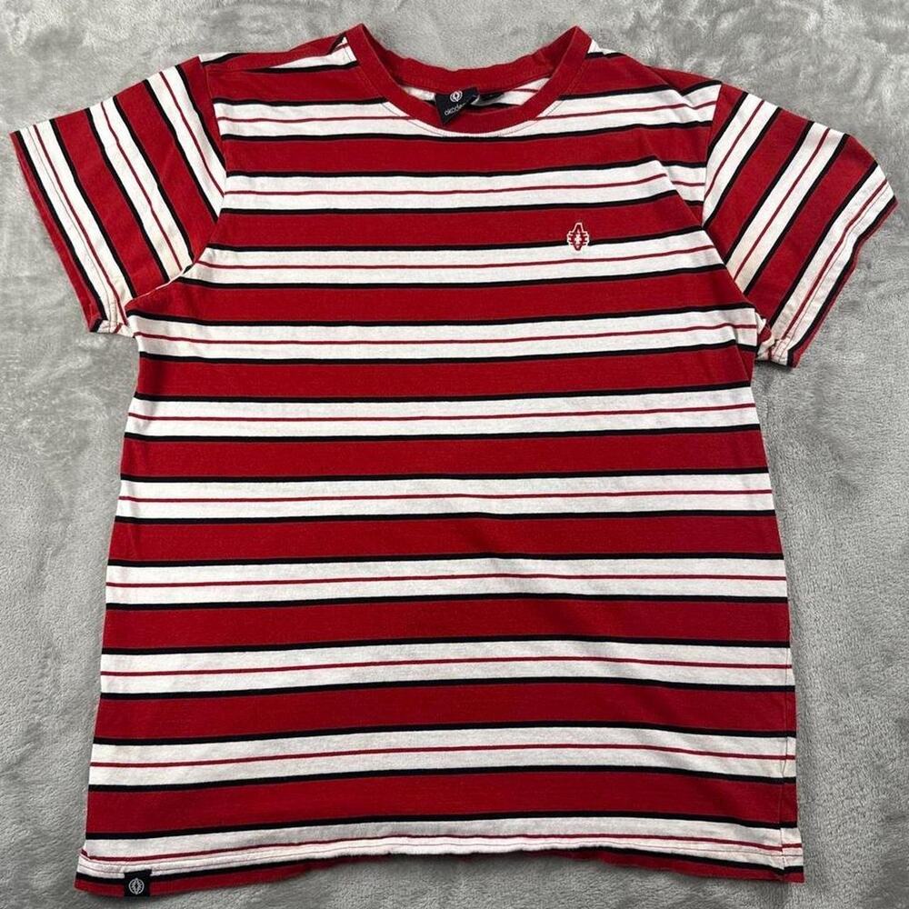 Akademiks T-Shirt Mens Large Red White Striped Embroidered Logo Streetwear